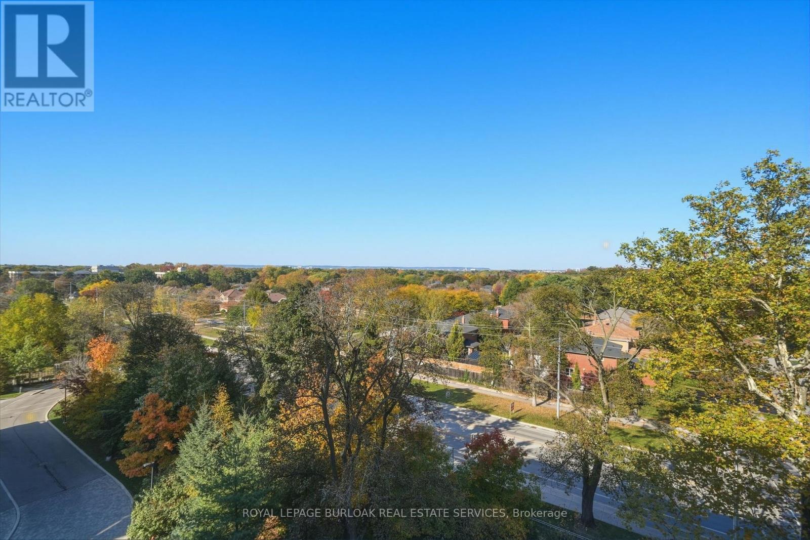 711 - 3500 Lakeshore Road W Property Photo 29