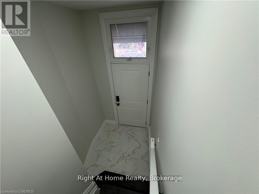 44 Main Street S Property Photo 17