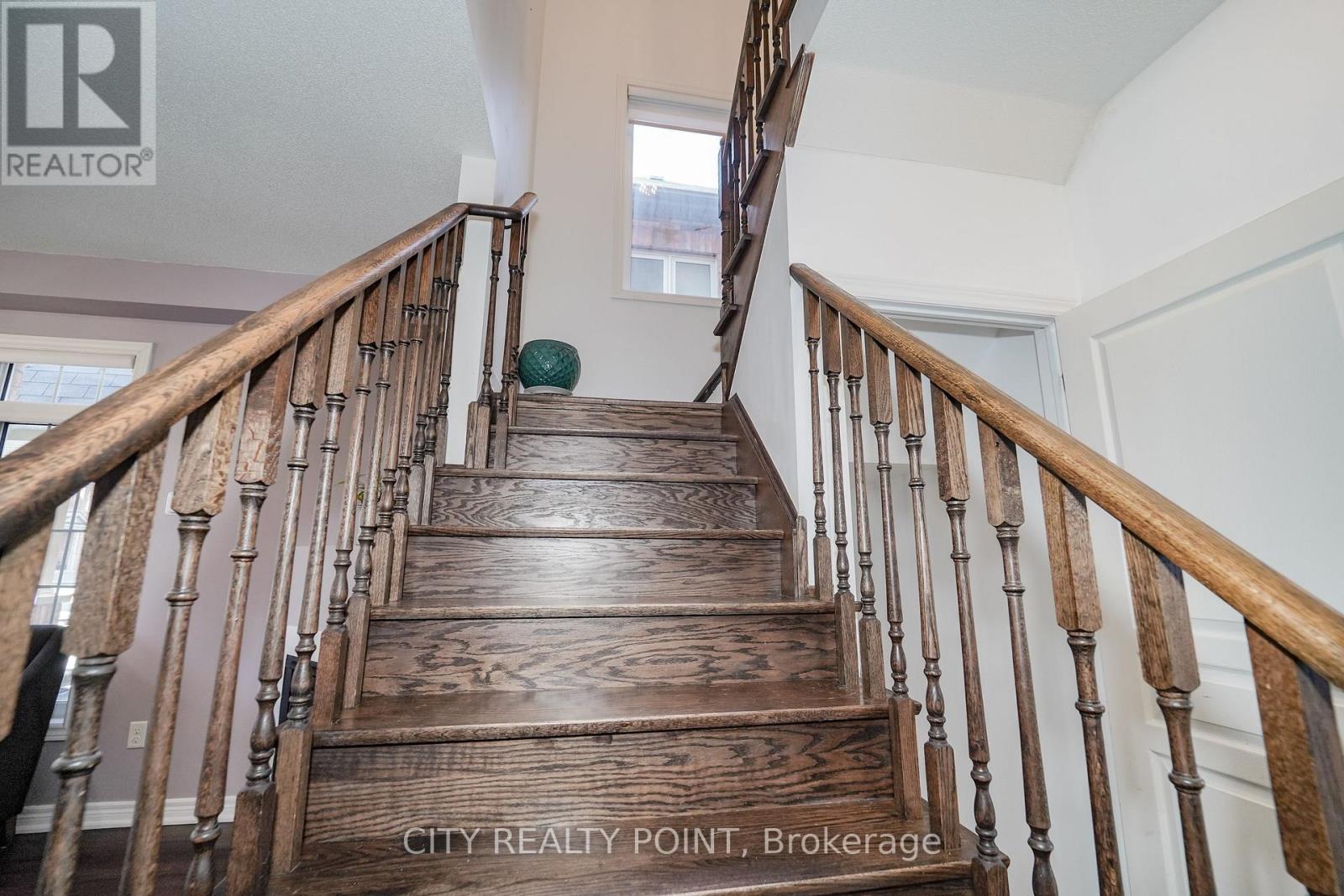 58 Divinity Circle Property Photo 9