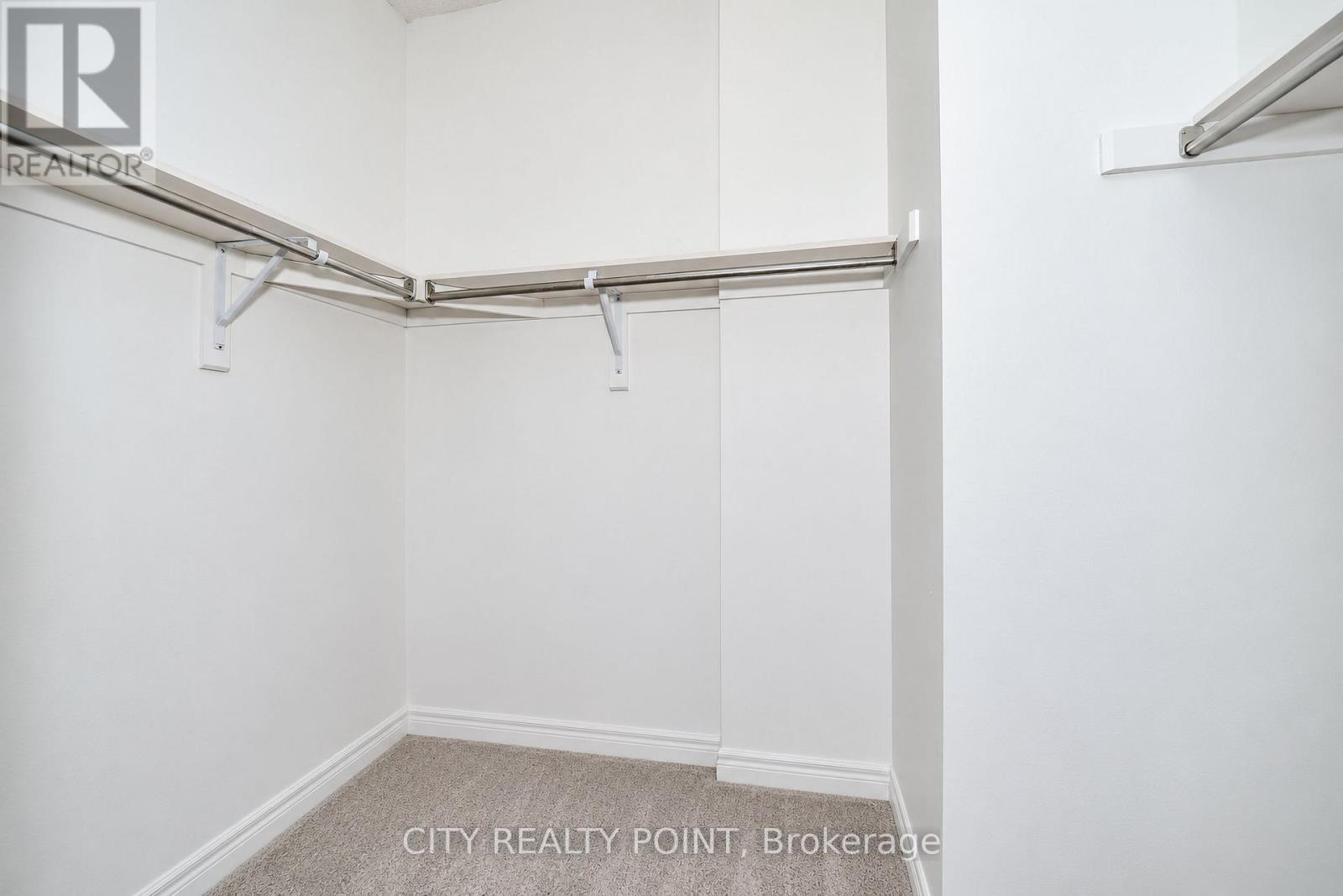 58 Divinity Circle Property Photo 13