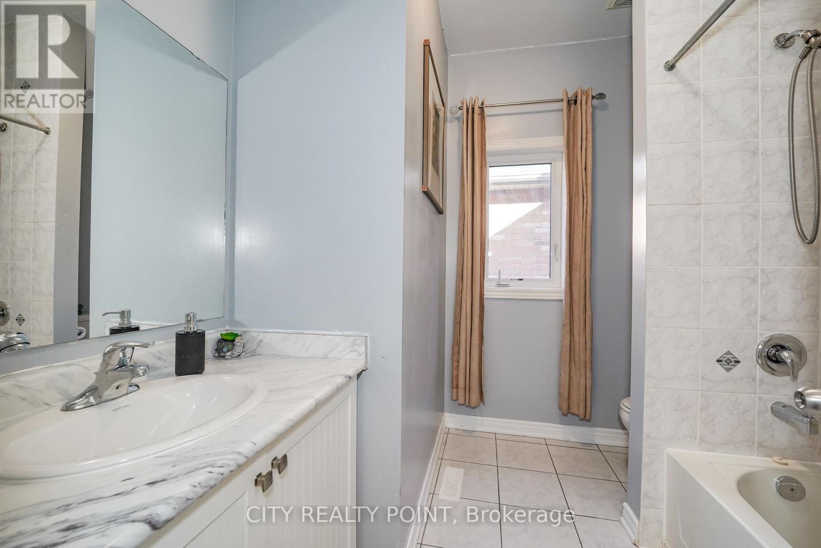 58 Divinity Circle Property Photo 18