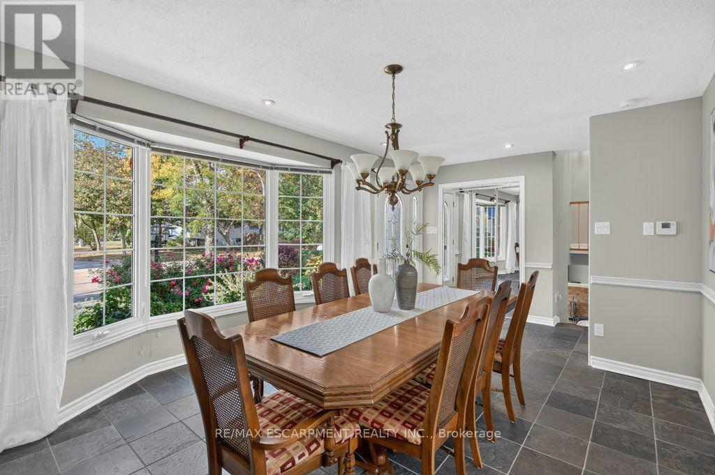 600 Holly Hill Crescent Property Photo 10