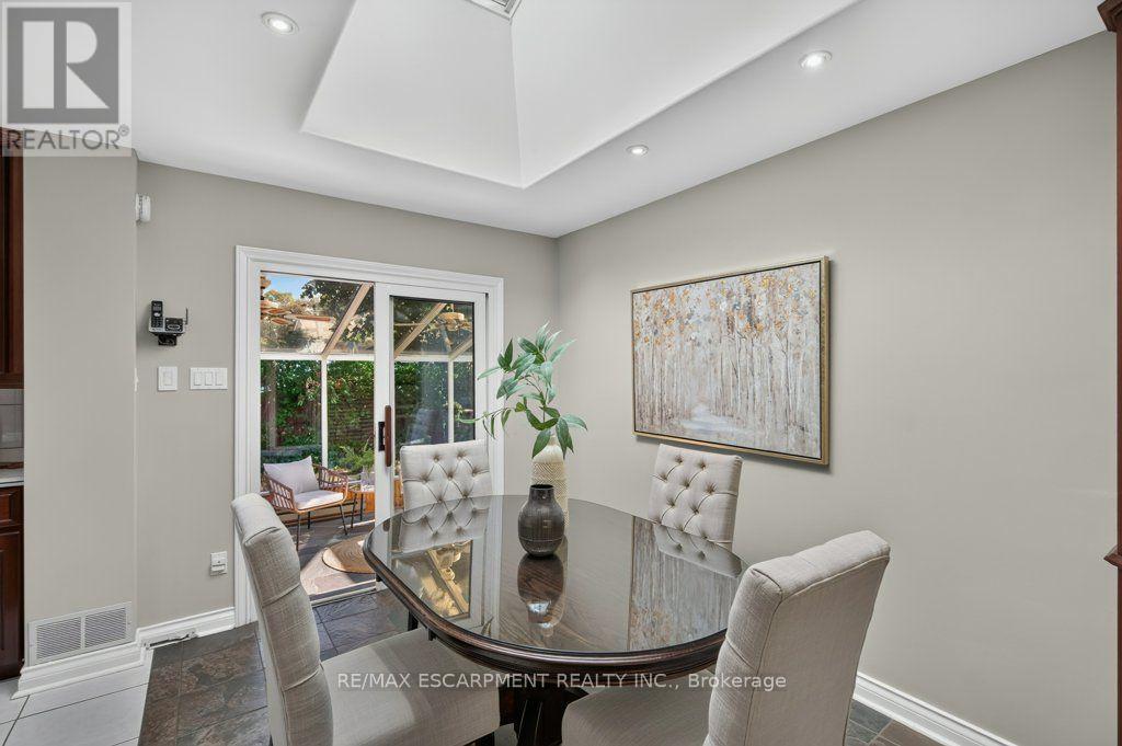 600 Holly Hill Crescent Property Photo 11