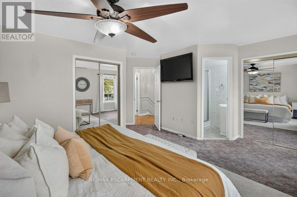 600 Holly Hill Crescent Property Photo 22