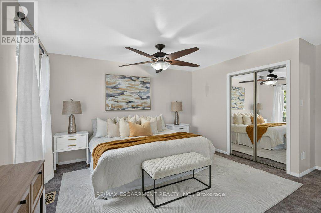 600 Holly Hill Crescent Property Photo 23