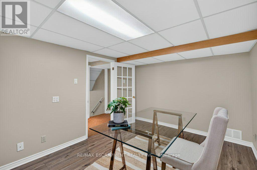 600 Holly Hill Crescent Property Photo 32