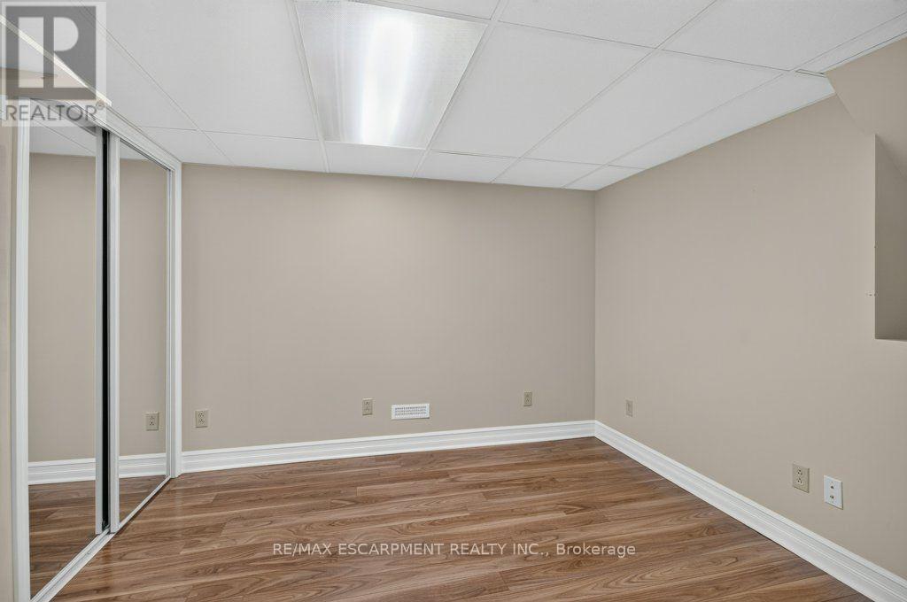 600 Holly Hill Crescent Property Photo 35