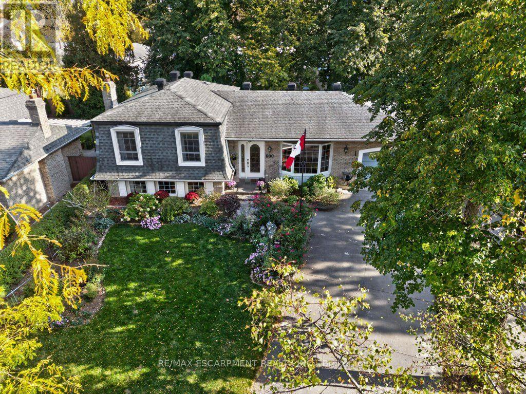 600 Holly Hill Crescent Property Photo 44