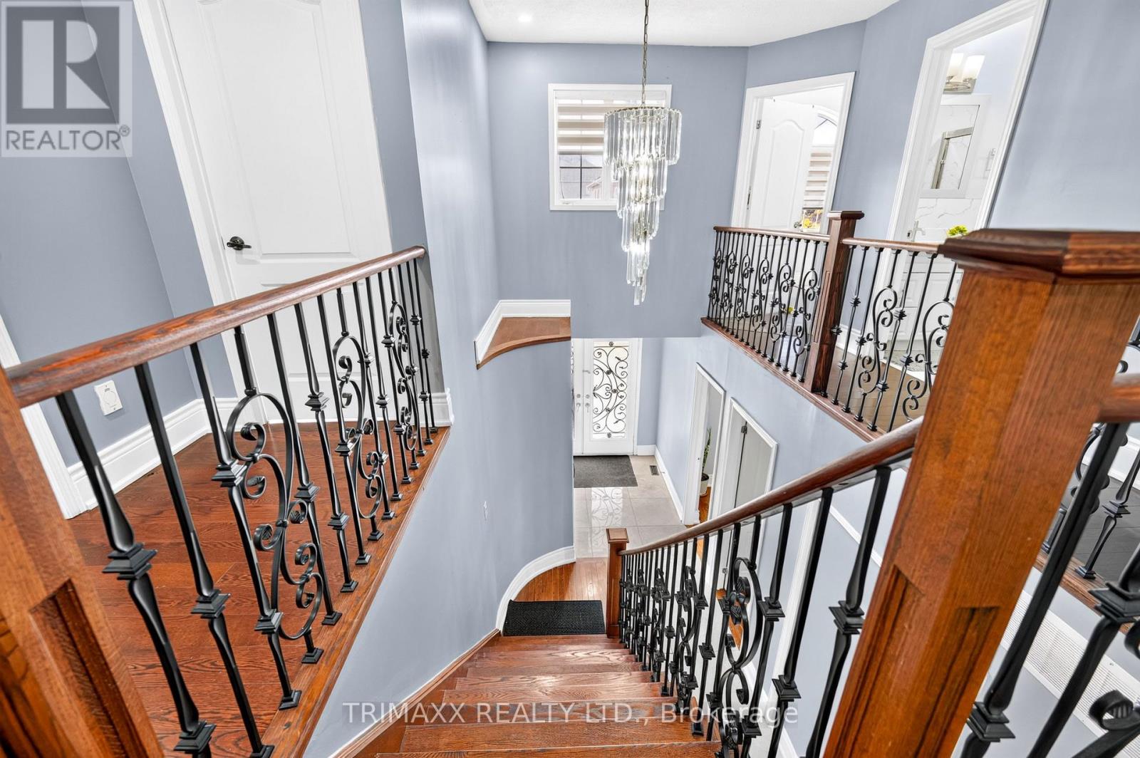 19 Leopard Gate Property Photo 14