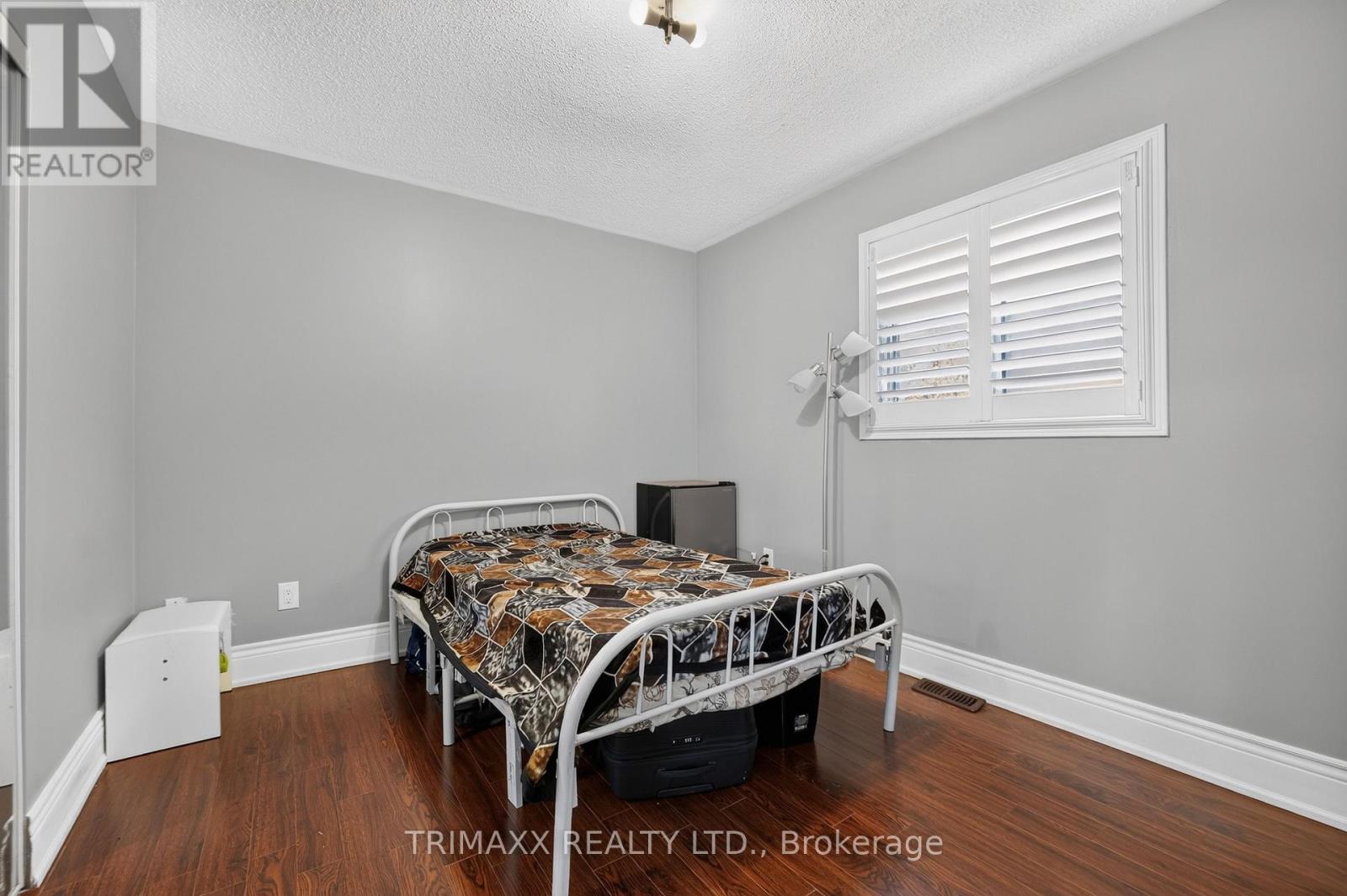 19 Leopard Gate Property Photo 27
