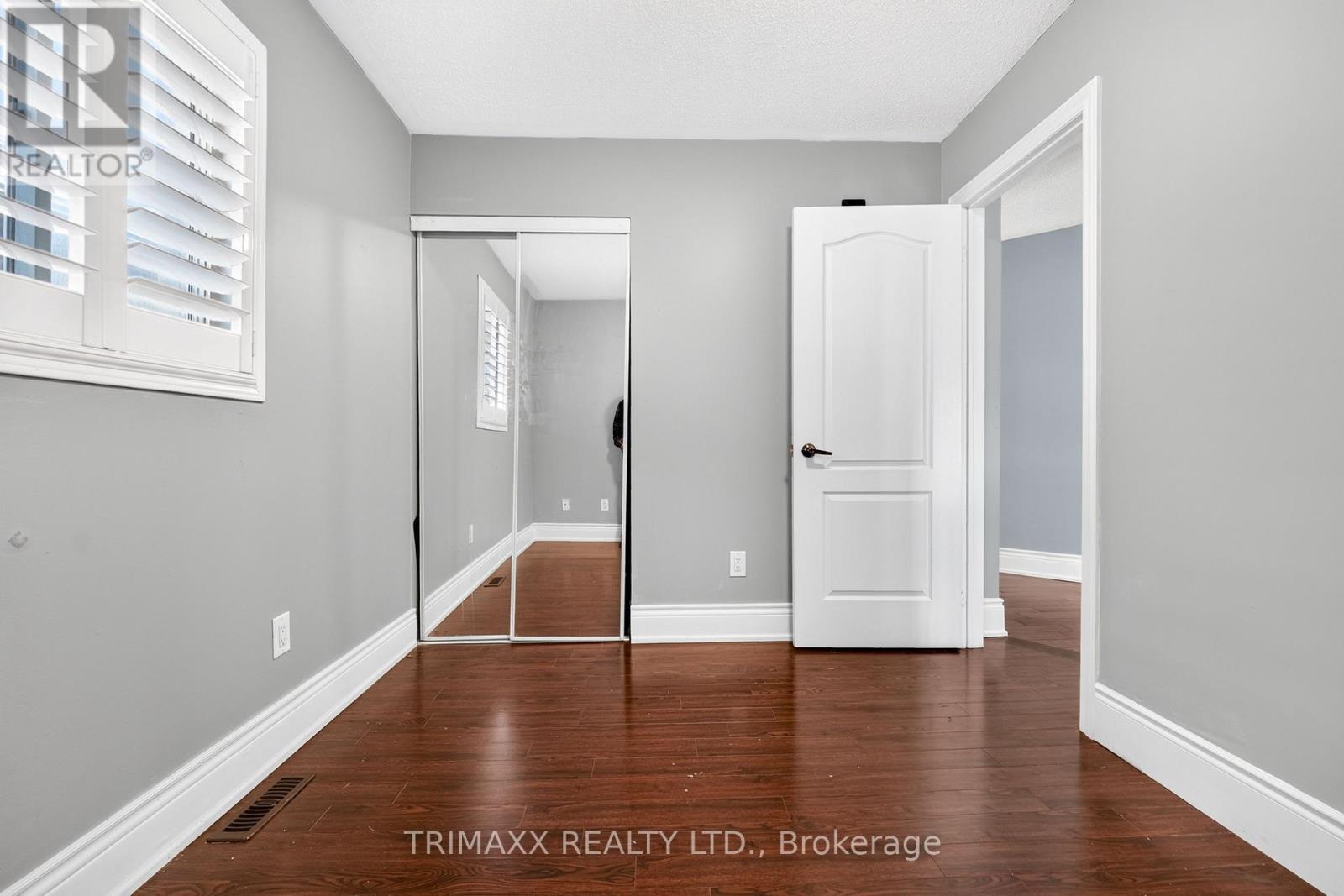 19 Leopard Gate Property Photo 29