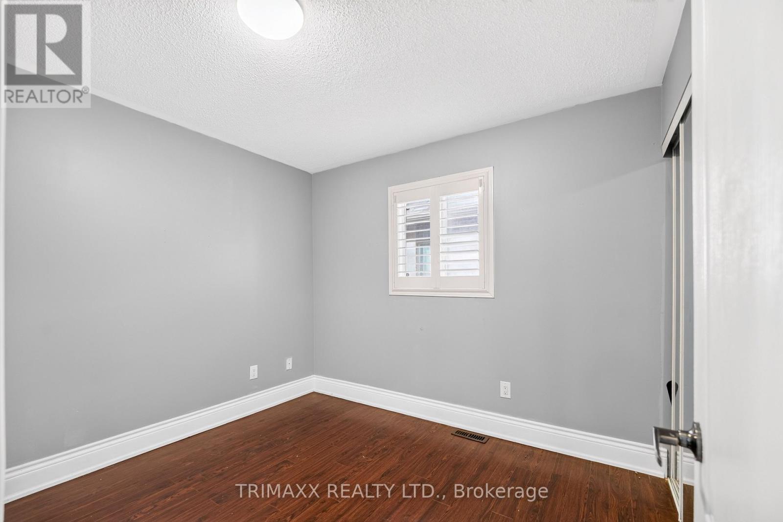 19 Leopard Gate Property Photo 30