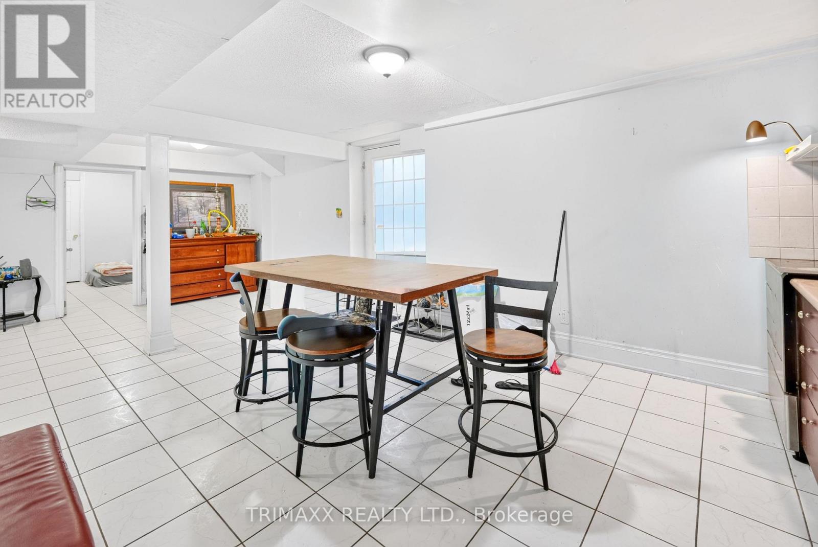 19 Leopard Gate Property Photo 39