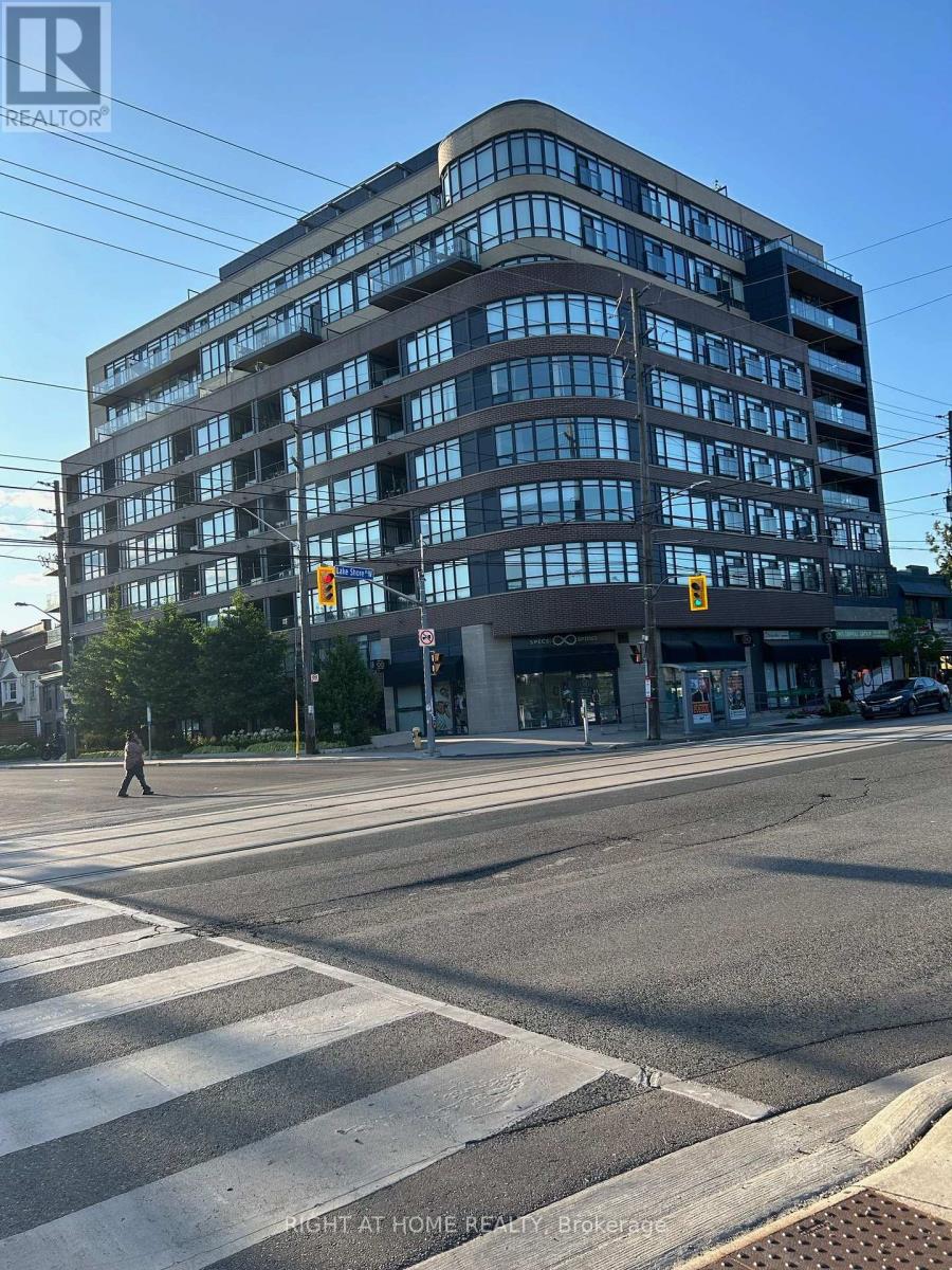 810 - 11 SUPERIOR AVENUE Property Photo 1