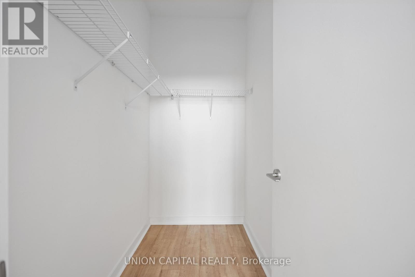 207 - 3985 Grand Park Drive Property Photo 12