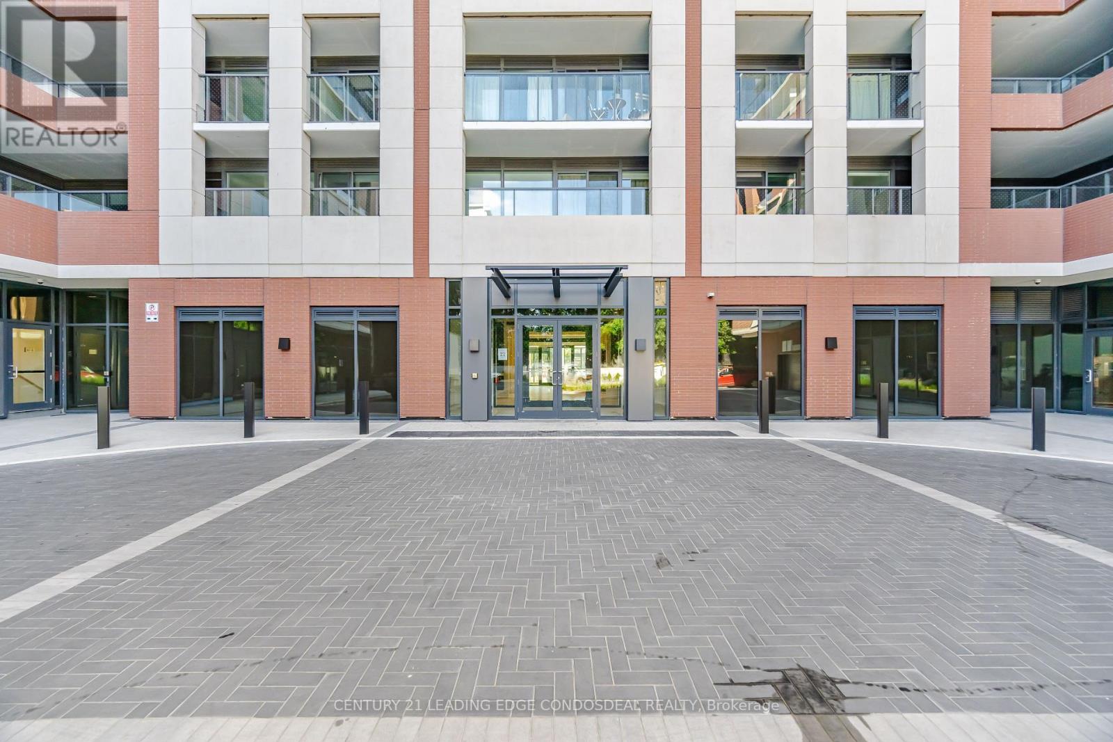 1606 - 4010 Eglinton Avenue W Property Photo 2