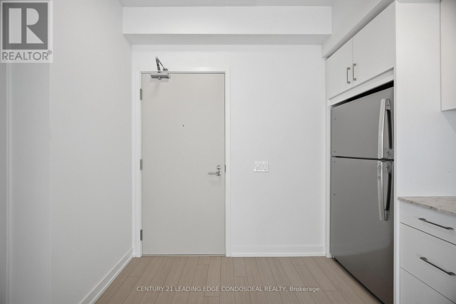 1606 - 4010 Eglinton Avenue W Property Photo 7