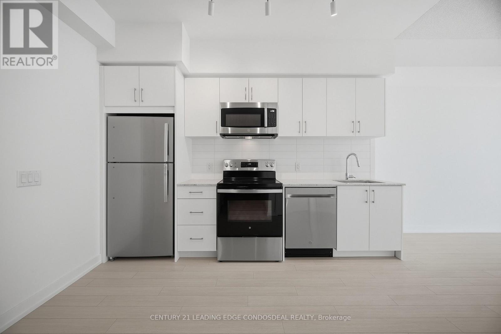 1606 - 4010 Eglinton Avenue W Property Photo 10