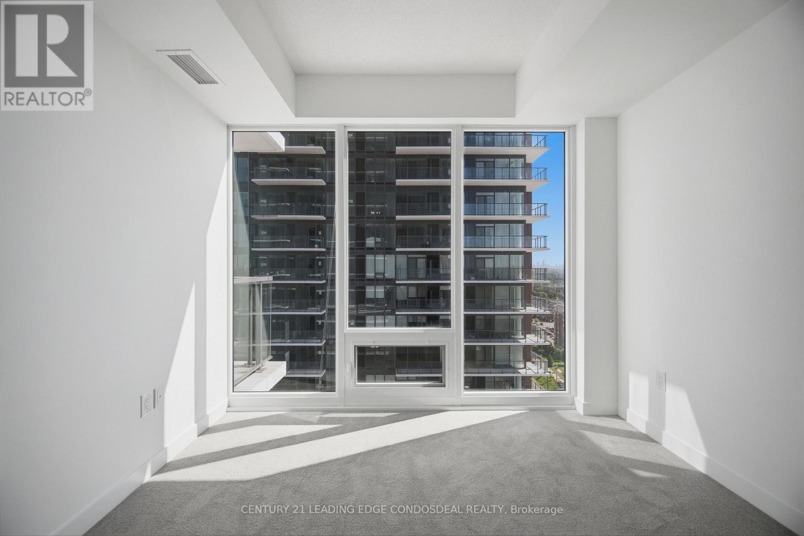 1606 - 4010 Eglinton Avenue W Property Photo 17