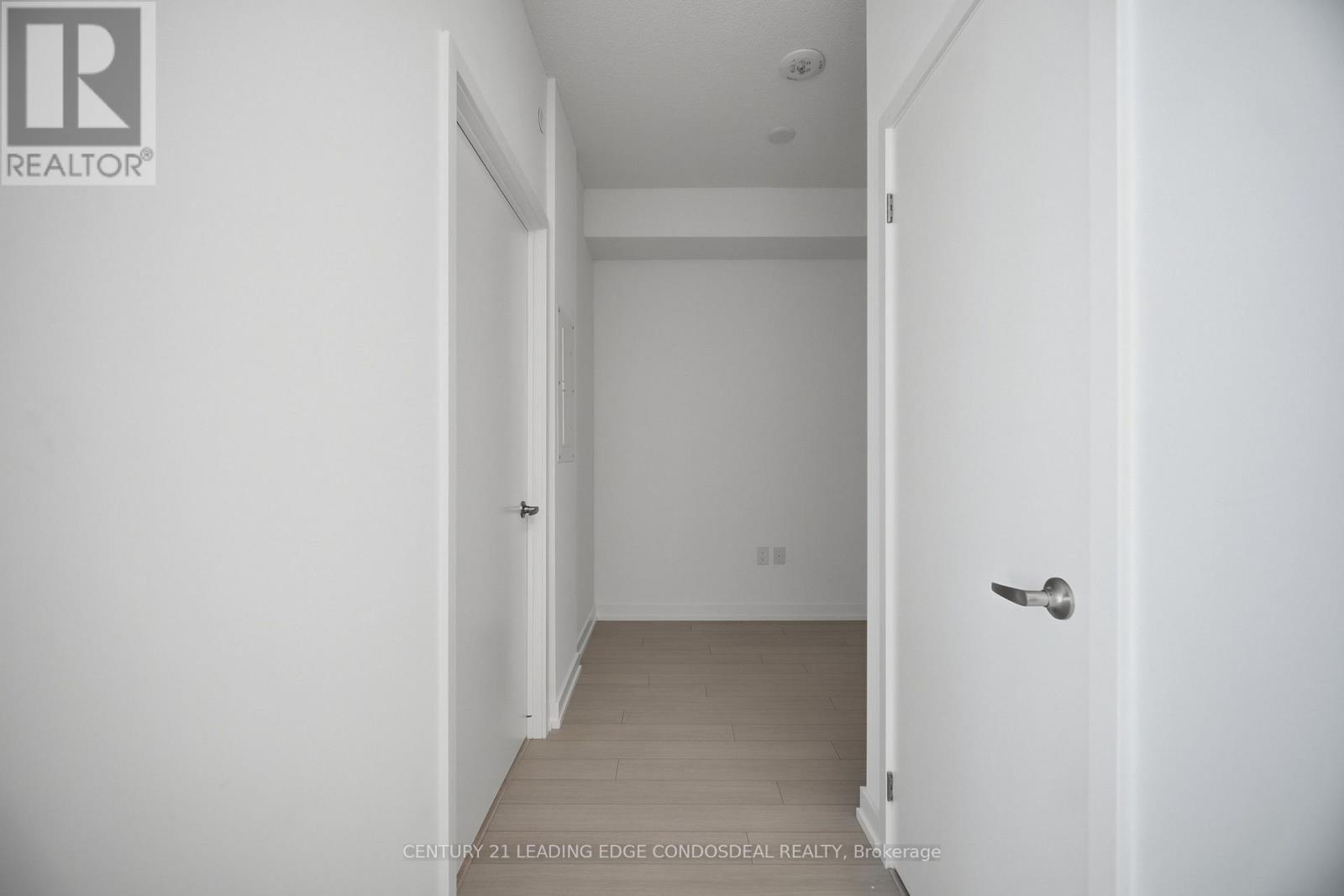 1606 - 4010 Eglinton Avenue W Property Photo 19