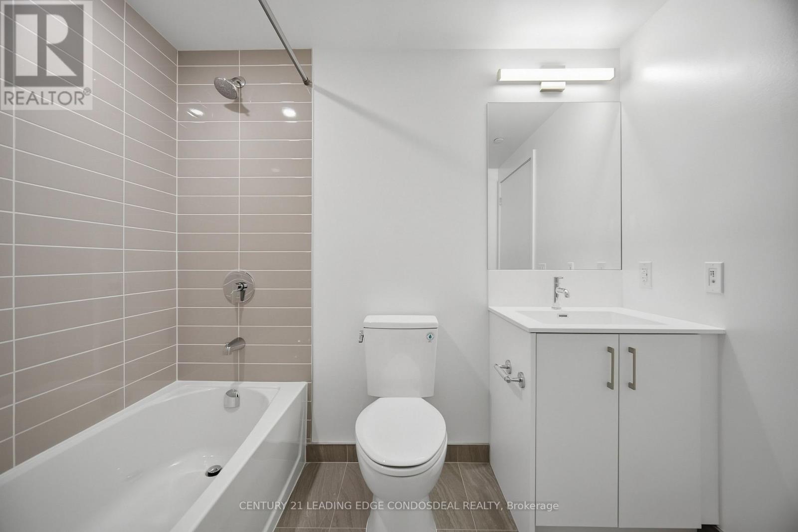 1606 - 4010 Eglinton Avenue W Property Photo 26