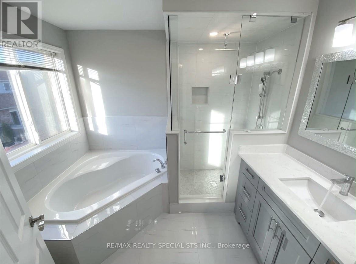 Upper - 1061 Clark Boulevard Property Photo 7