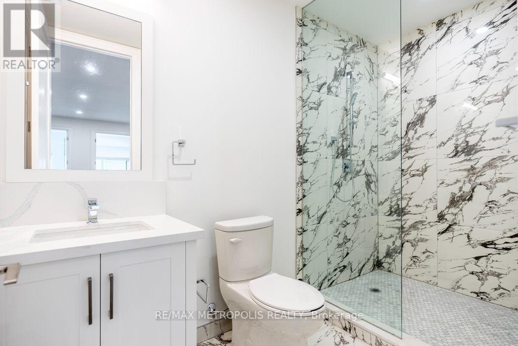 Lower - 25 Antonio Court Property Photo 6