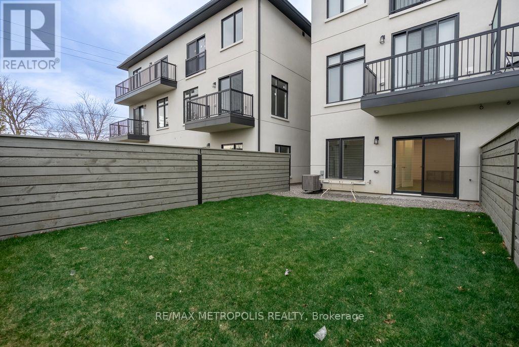 Lower - 25 Antonio Court Property Photo 22