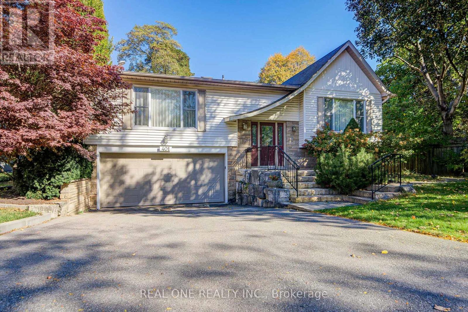 401 SWINBURNE ROAD Property Photo 1