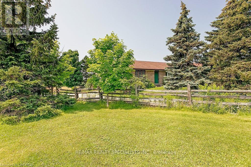 8790 Ninth Line Property Photo 8