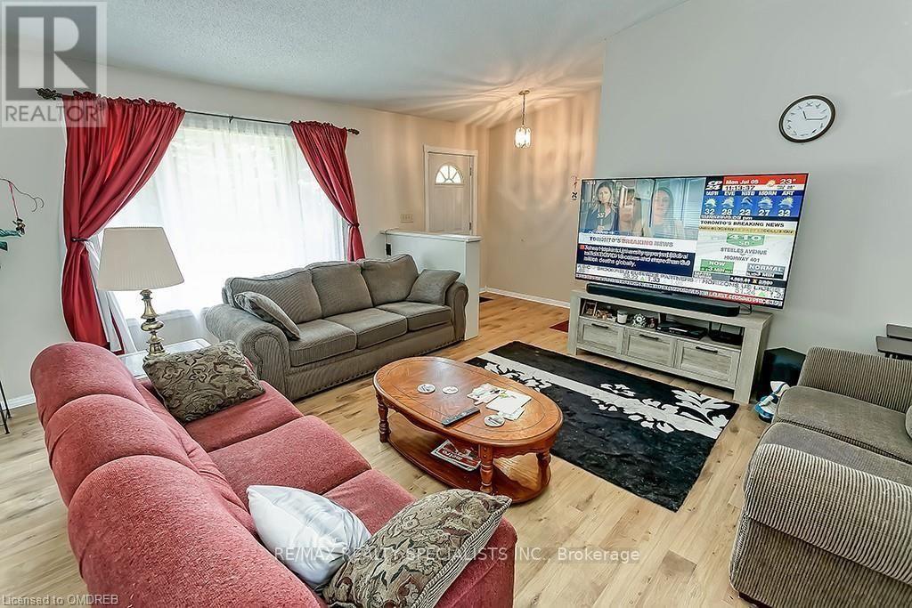 8790 Ninth Line Property Photo 14