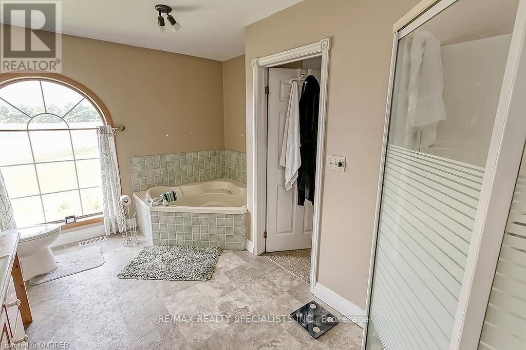 8790 Ninth Line Property Photo 19