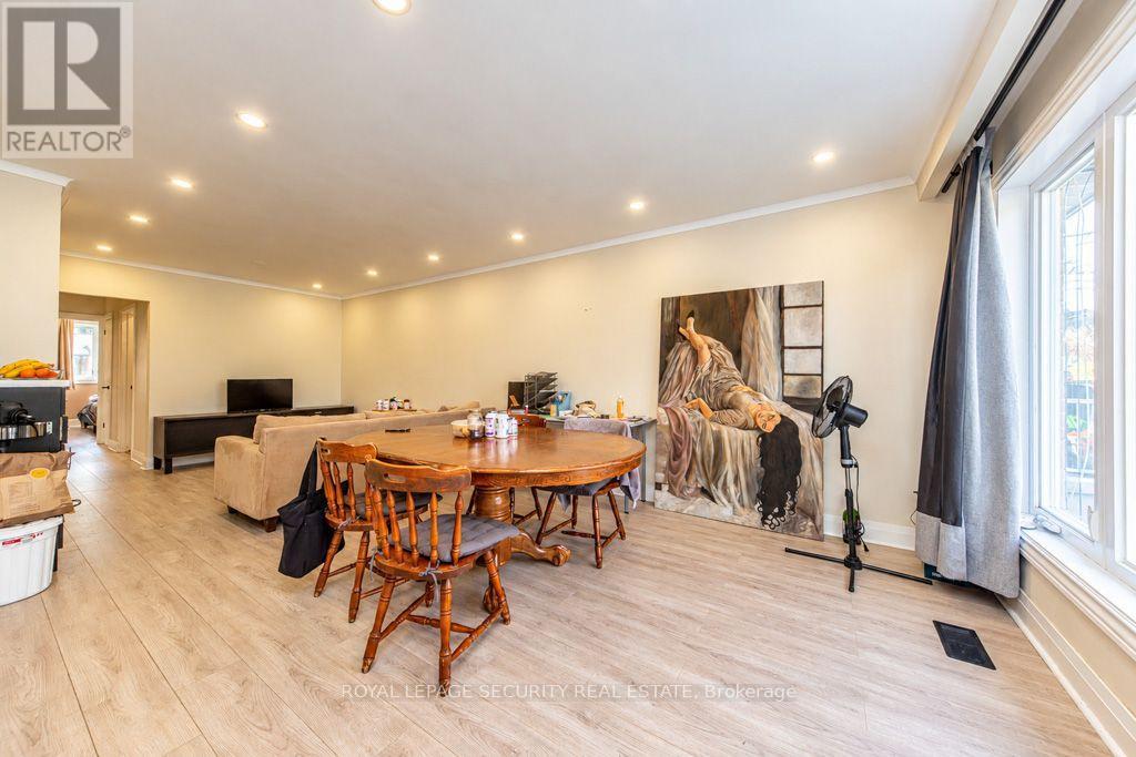 21 Neames Crescent Property Photo 6