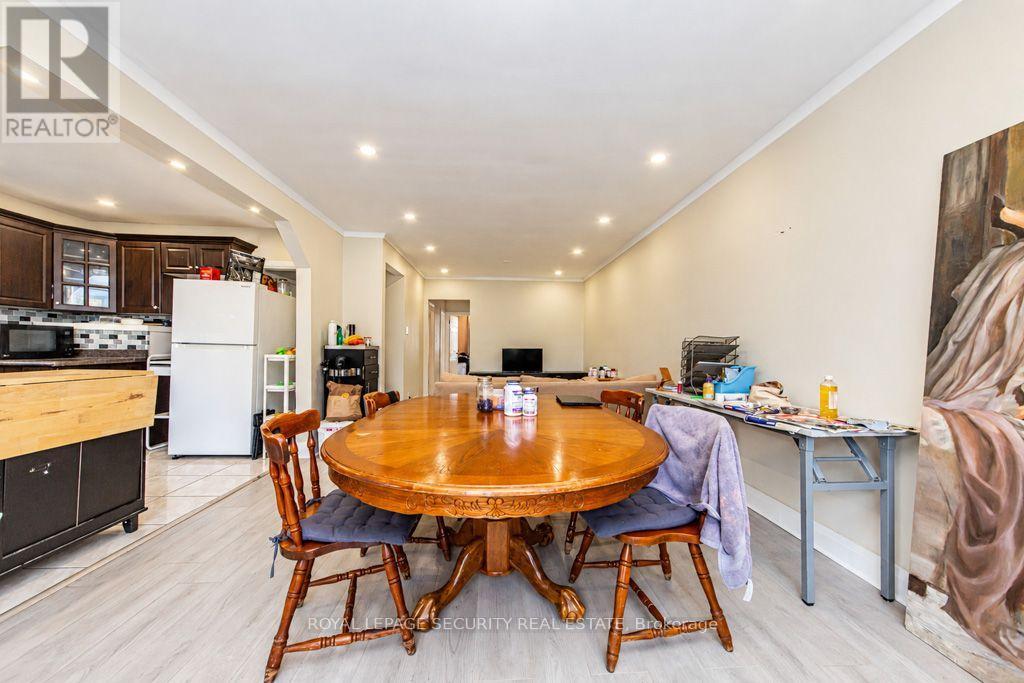 21 Neames Crescent Property Photo 7