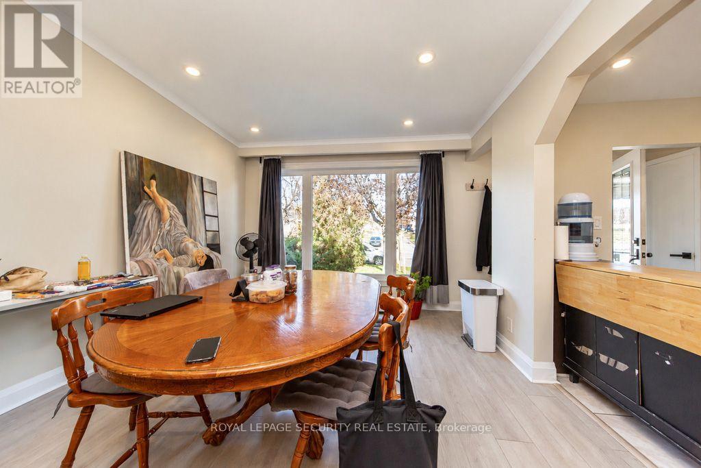 21 Neames Crescent Property Photo 10
