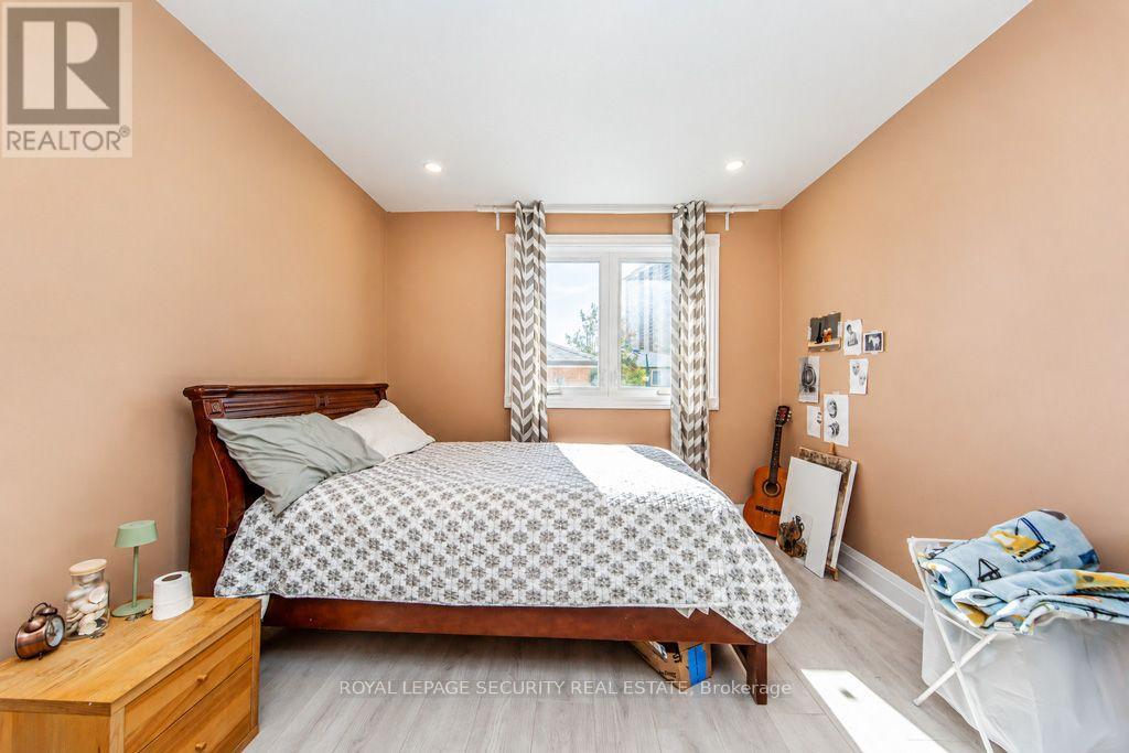 21 Neames Crescent Property Photo 18