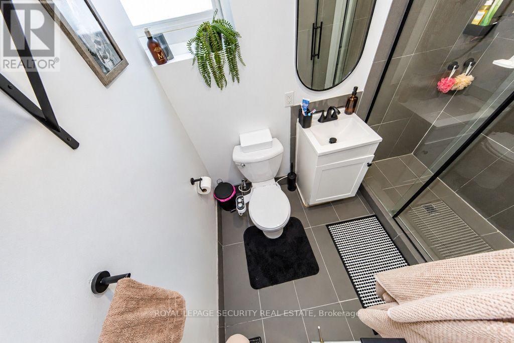 21 Neames Crescent Property Photo 42