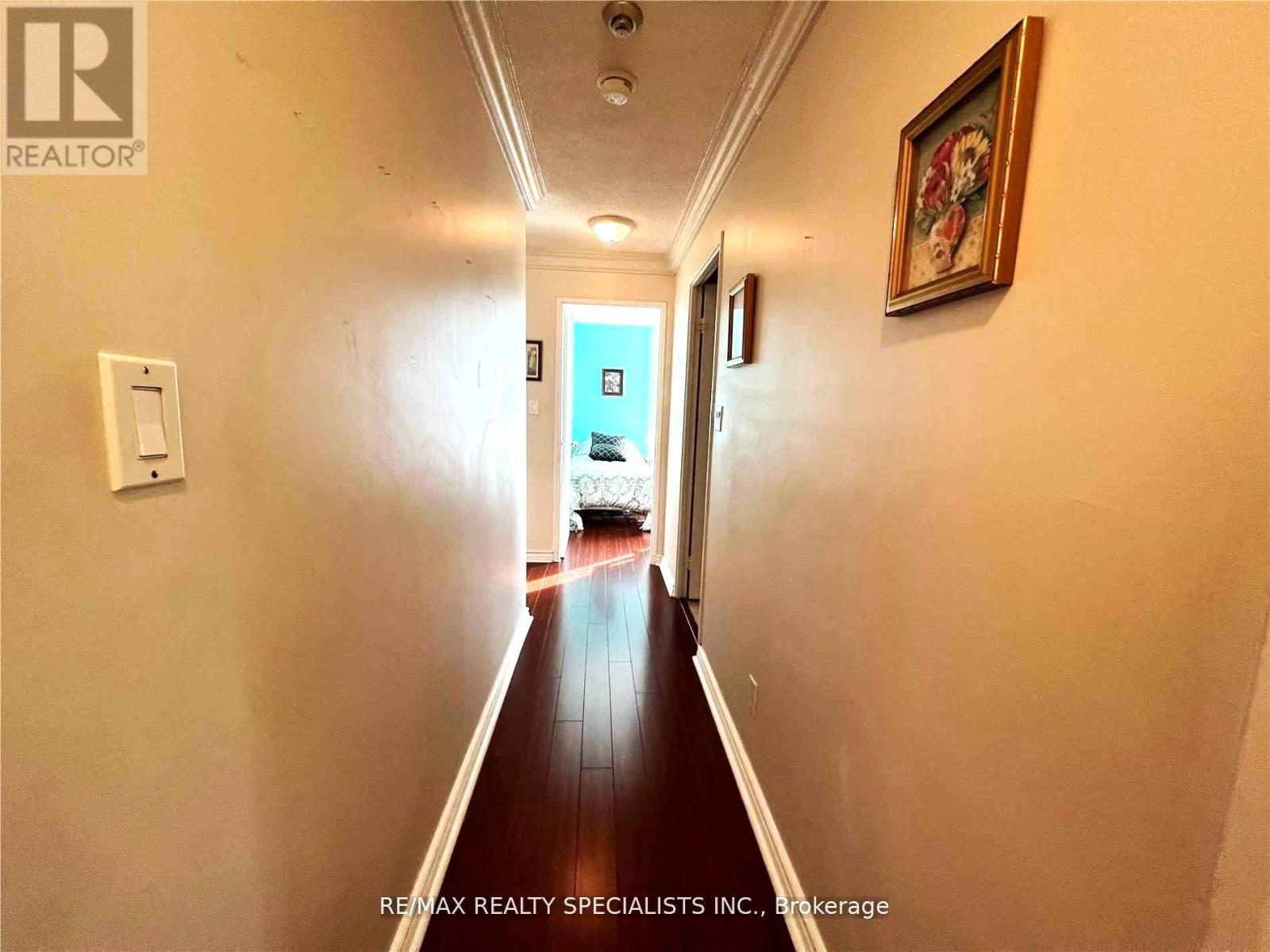 813 - 145 Hillcrest Avenue Property Photo 23