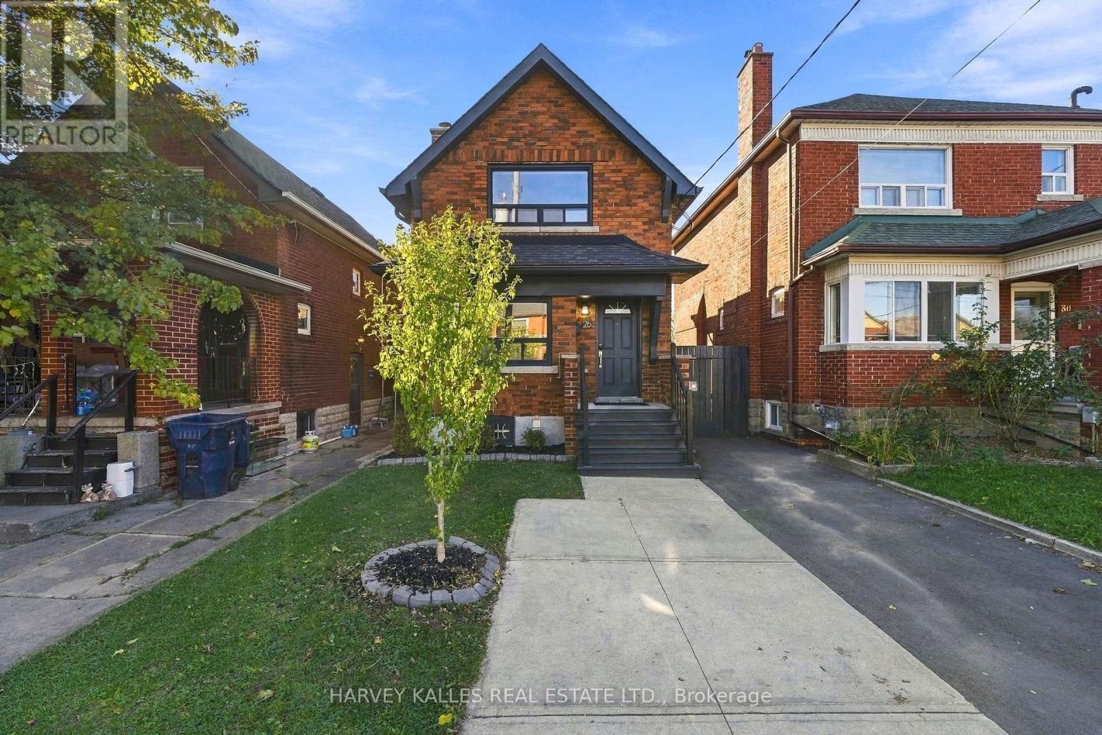 26 Miranda Avenue Property Photo 1