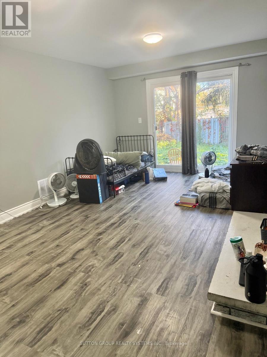 Lower - 2668 Windjammer Road Property Photo 16