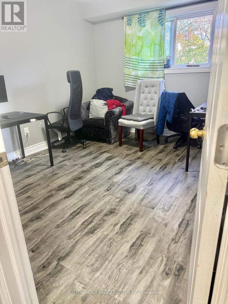 Lower - 2668 Windjammer Road Property Photo 19