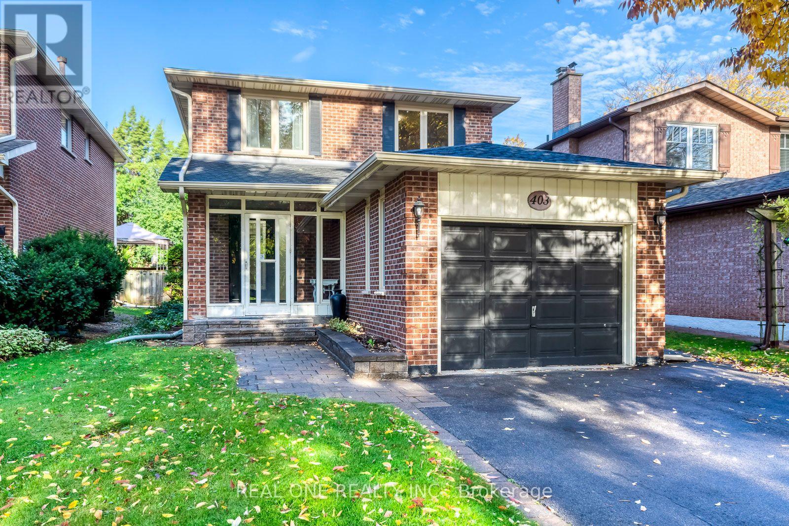 403 PARKRIDGE CRESCENT Property Photo 1