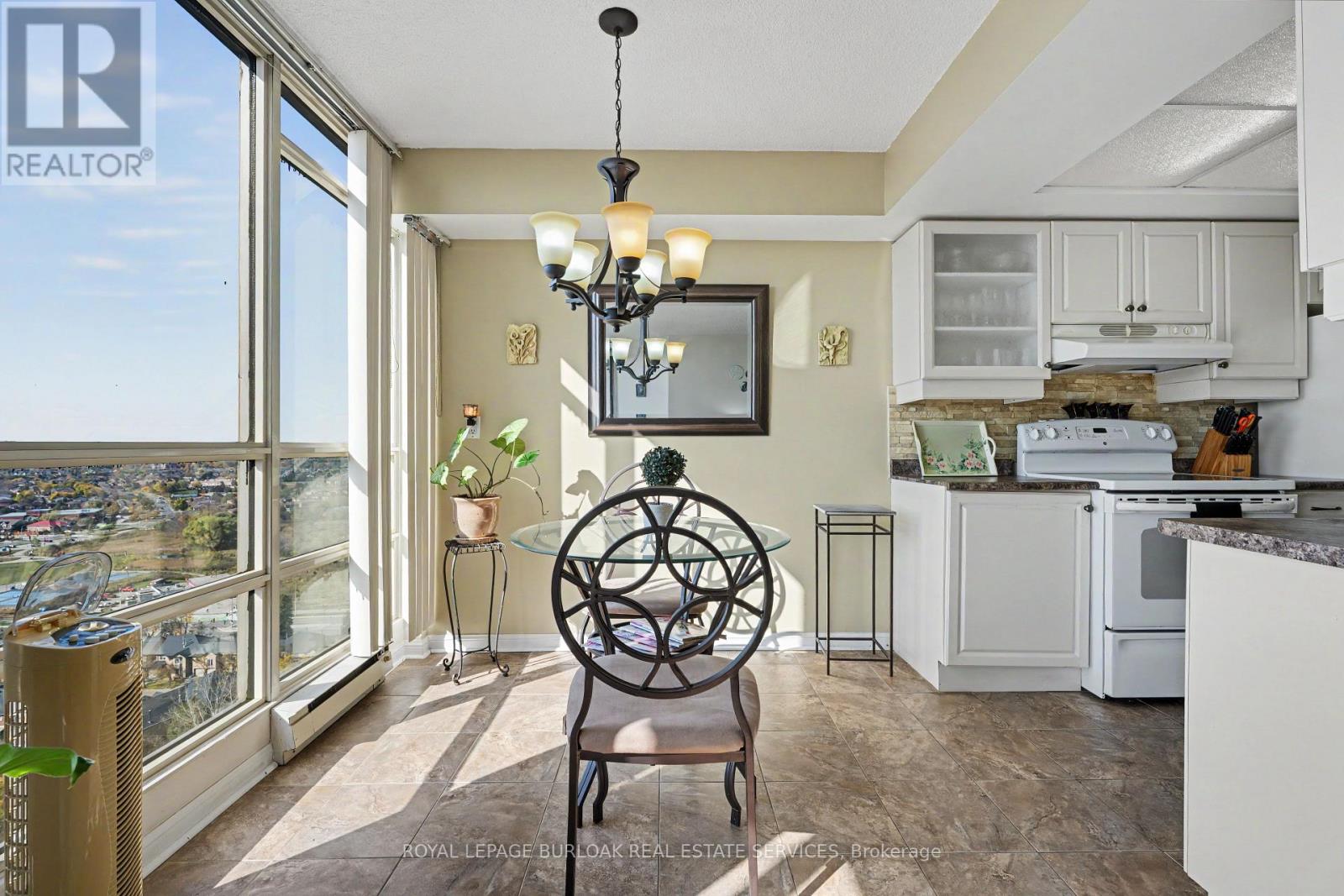 2407 - 45 Kingsbridge Garden Circle Property Photo 8