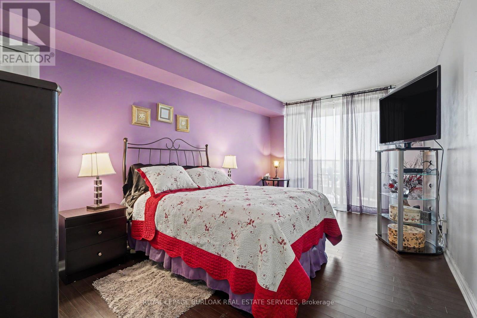 2407 - 45 Kingsbridge Garden Circle Property Photo 13