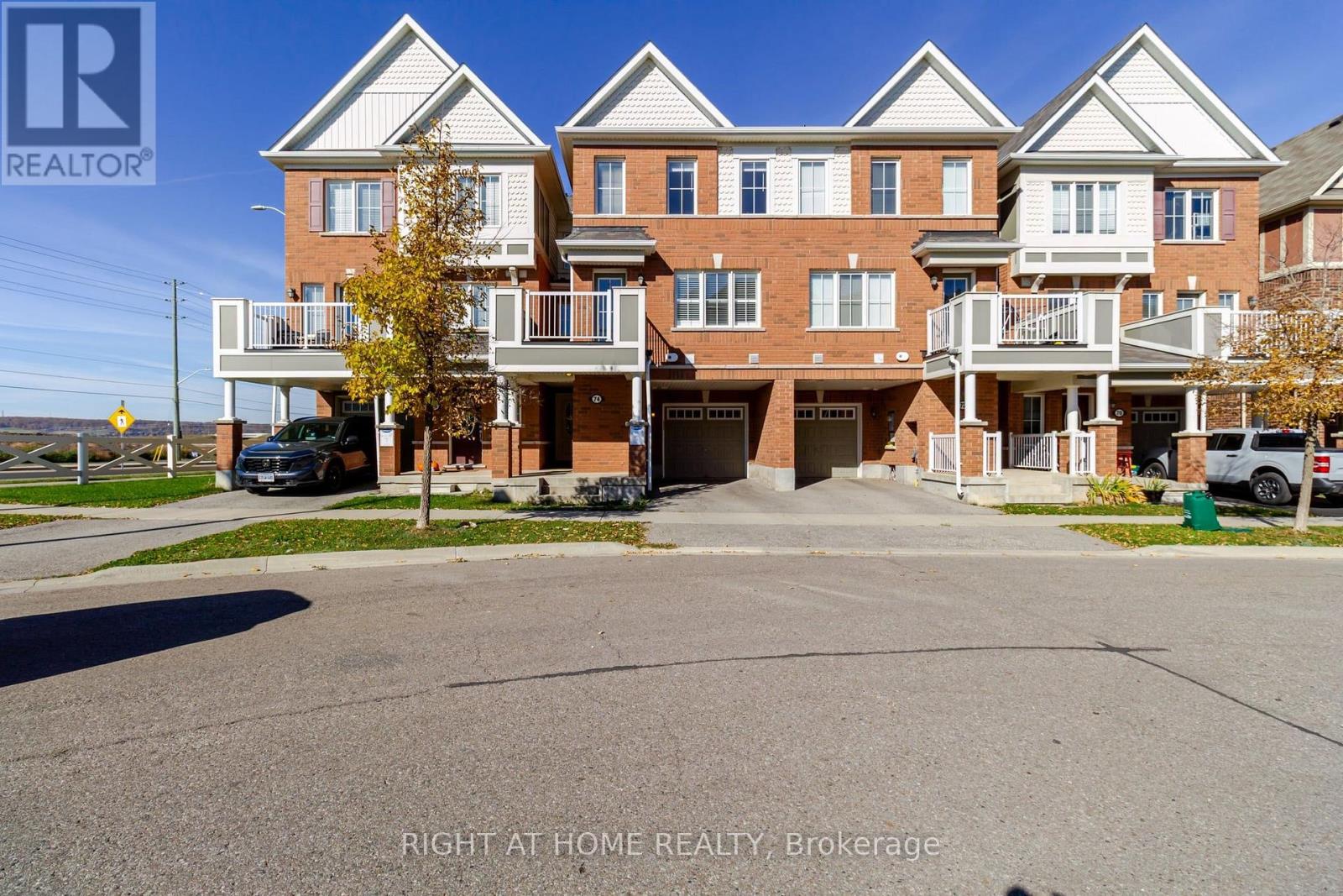 74 FROST COURT Property Photo 1