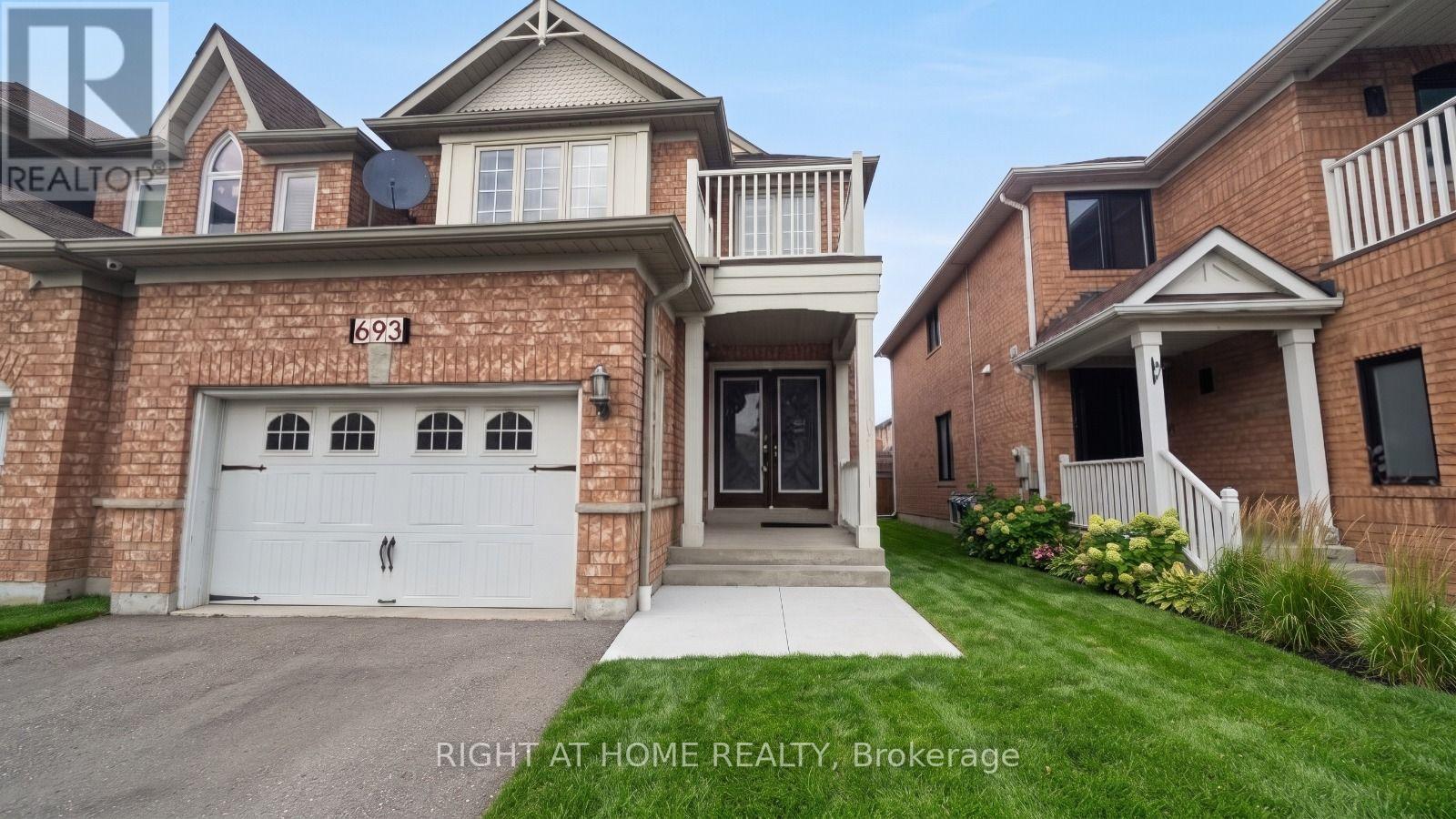 693 MACBETH HEIGHTS Property Photo 1