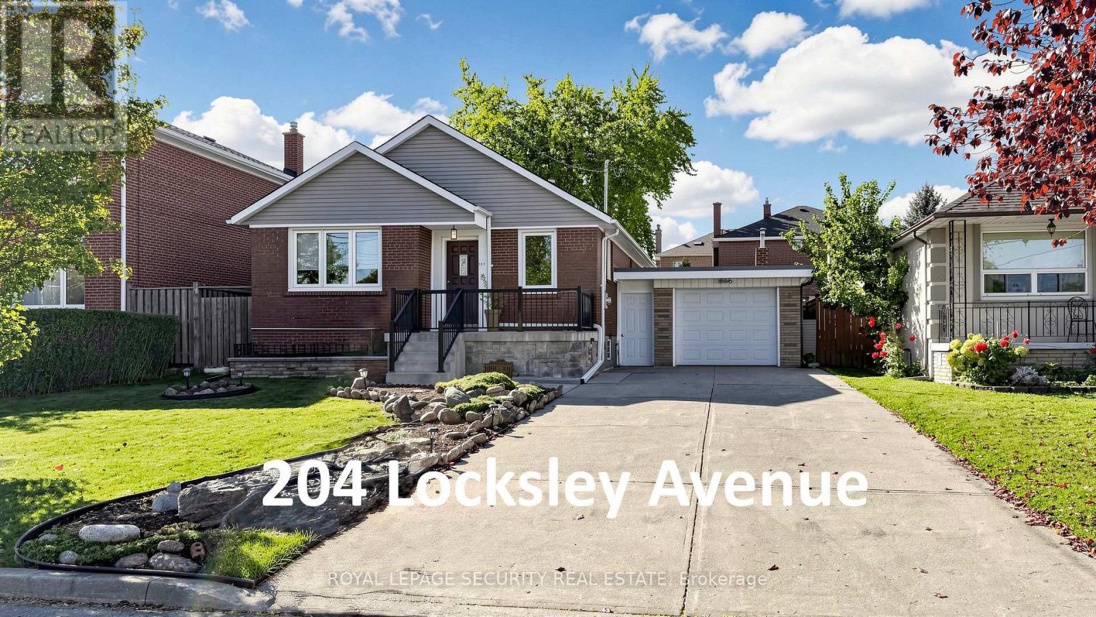 204 LOCKSLEY AVENUE Property Photo 1