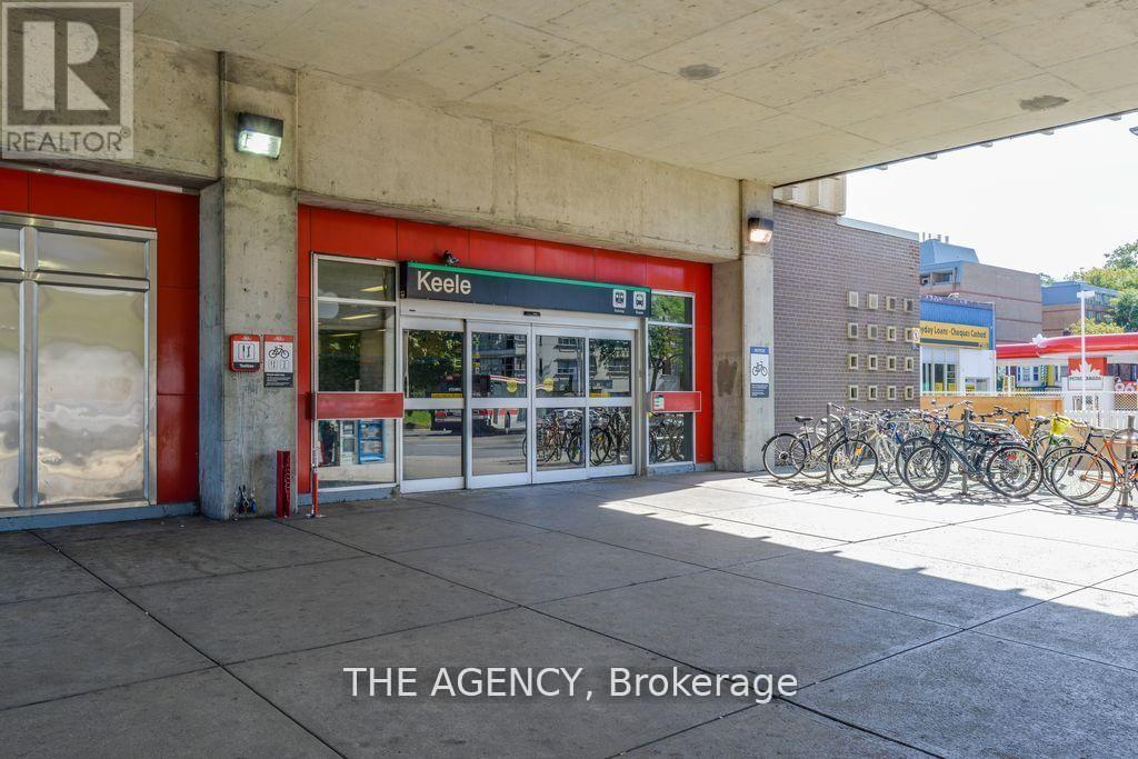 #1 - 75 Keele Street Property Photo 9
