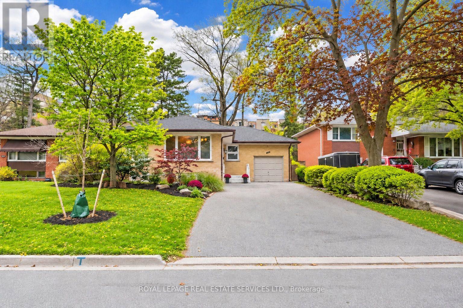 3009 O'HAGAN DRIVE Property Photo 1