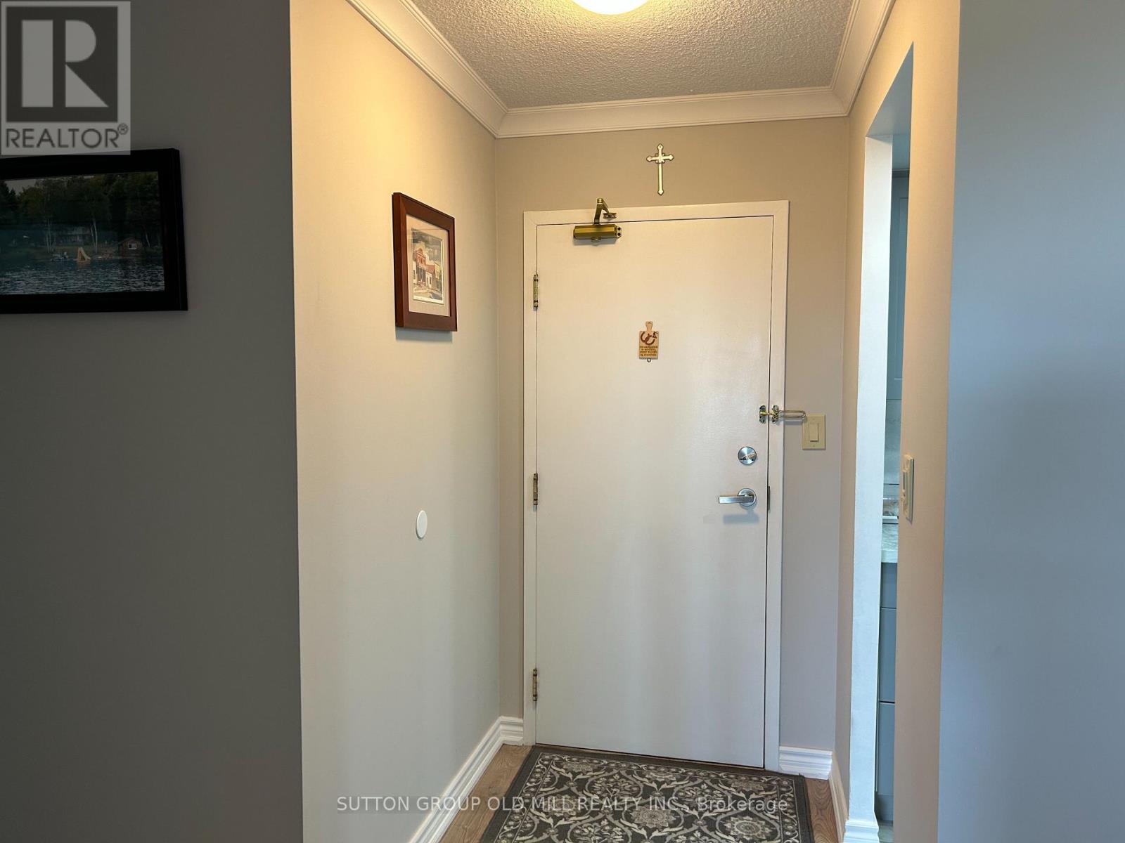 609 - 1001 Cedarglen Gate Property Photo 11